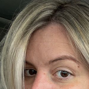 Meet your Posher, Steph